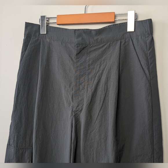 NWT Wilo Parachute Fly Cargo pants size medium Dark Gray color - Picture 2 of 14